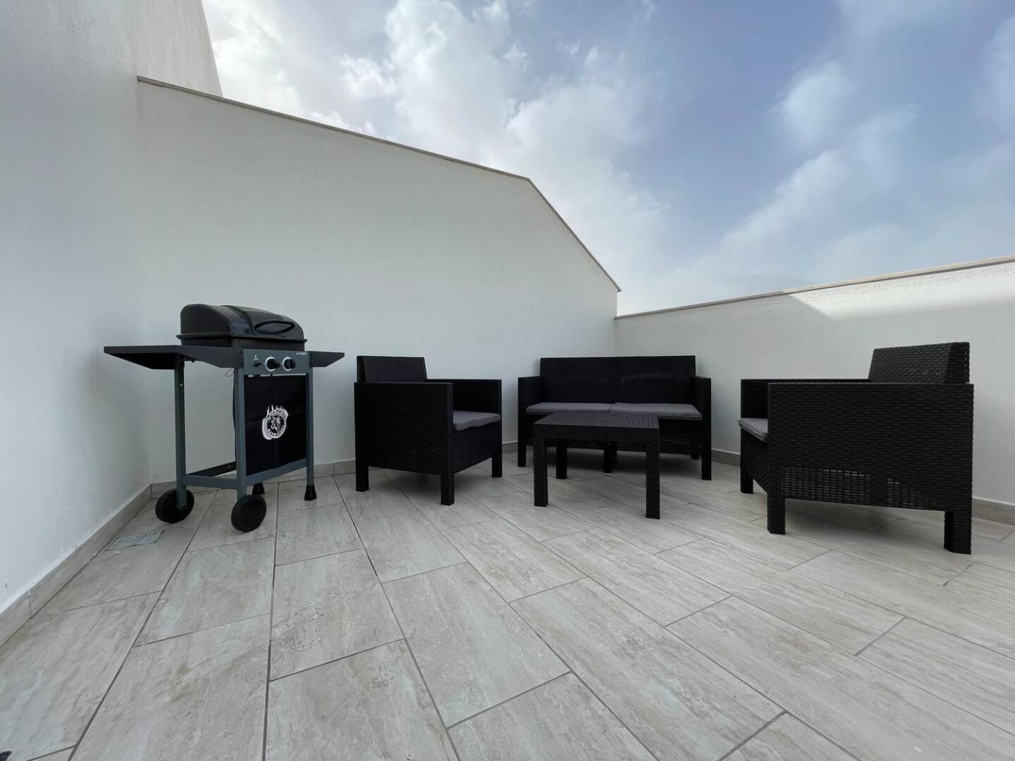 Beautiful Central Penthouse 1Br Ta Xbiex Exterior foto